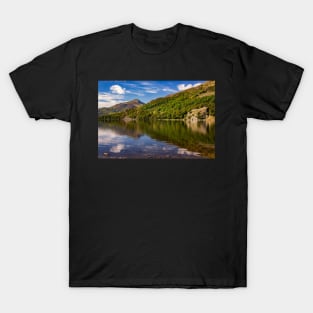 Llyn Gwynant, Snowdonia National Park T-Shirt